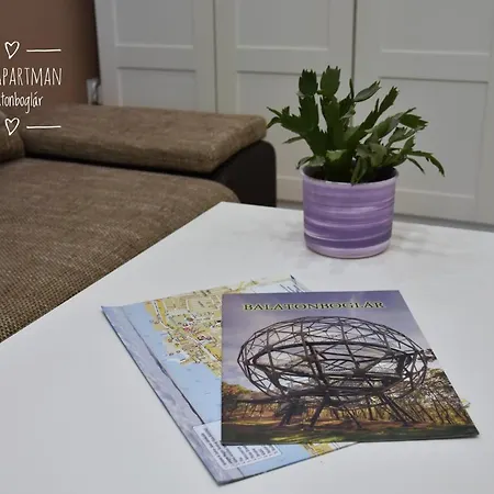 Leda Apartman * Balatonboglár